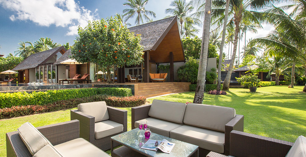Baan Puri - Comfortable outdoor living area